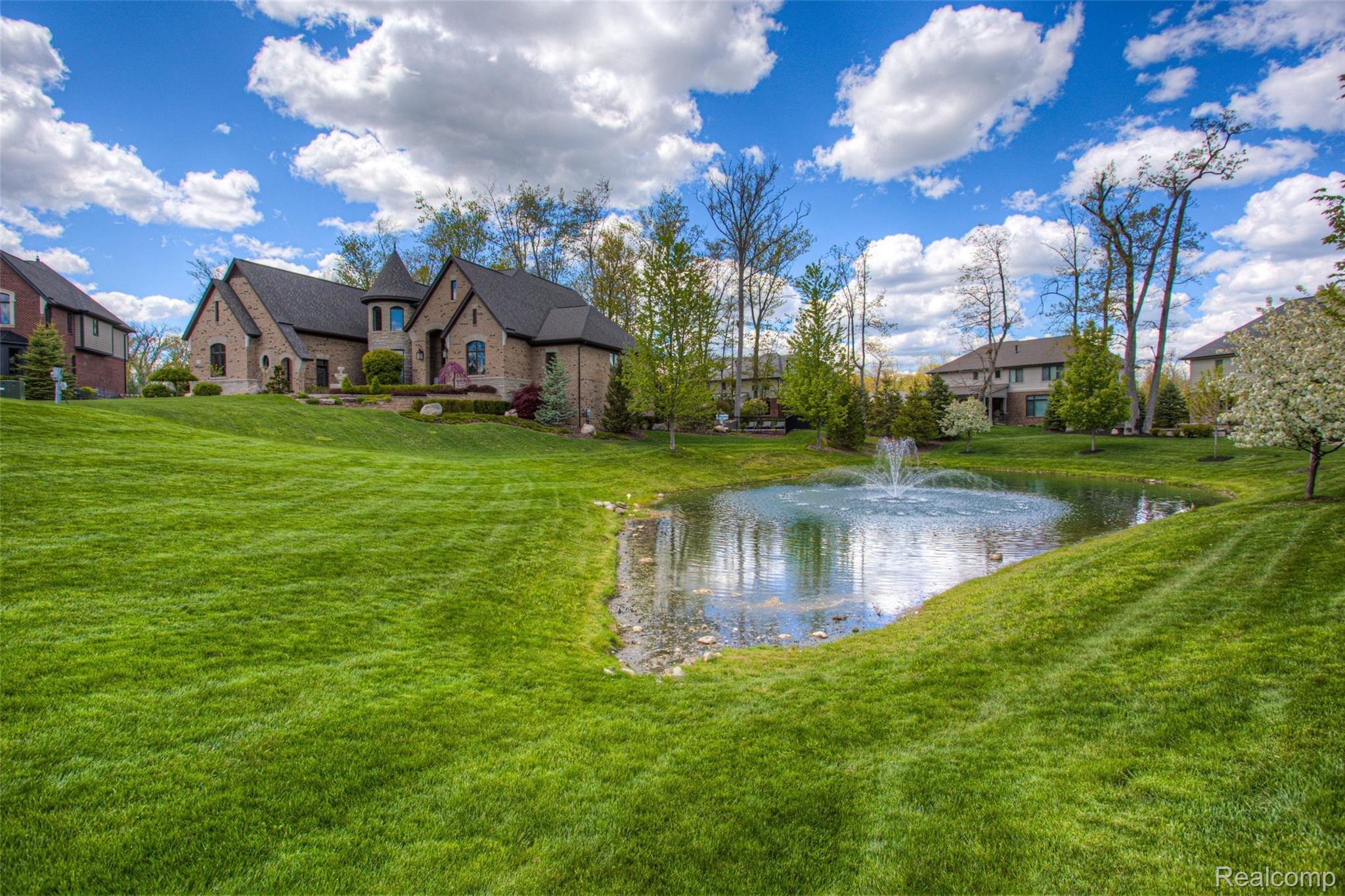 3150 Emeraude Court Rochester, MI 48306 - Photo 75 of 77 75 - Pond Next Door.jpg