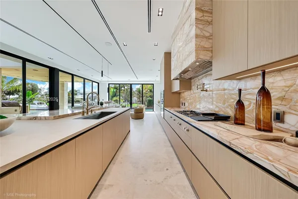 $29,500,000 | 770 Lake Road, Miami, FL 33137