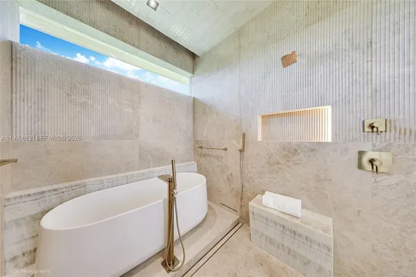 $29,500,000 | 770 Lake Road, Miami, FL 33137