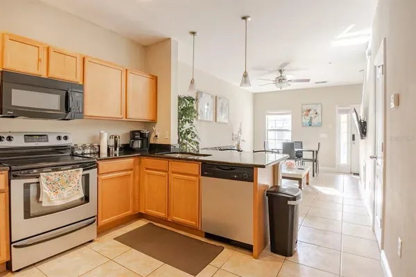 $2,200 | 2960 Southwest 35th Place, Unit 65, Gainesville, FL 32608