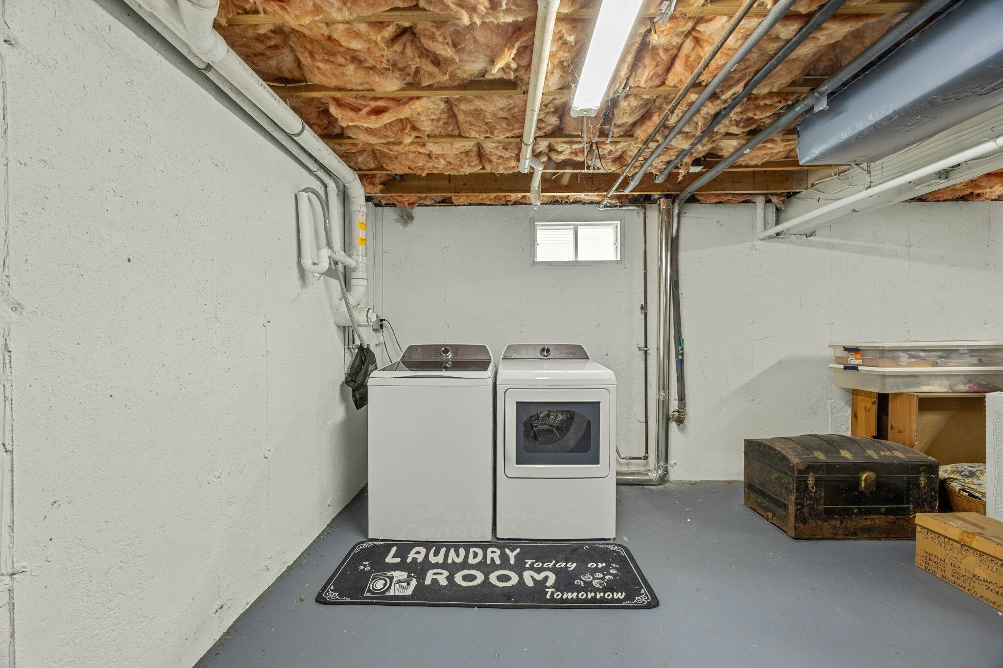 140 Noisy Hole Road Mashpee, MA 02649 - Photo 28 of 53 a utility room with dryer and washer