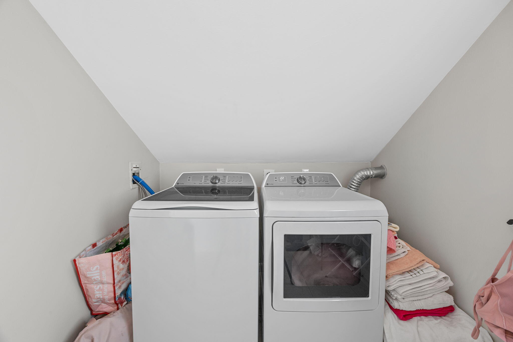 140 Noisy Hole Road Mashpee, MA 02649 - Photo 36 of 53 a utility room with dryer and washer