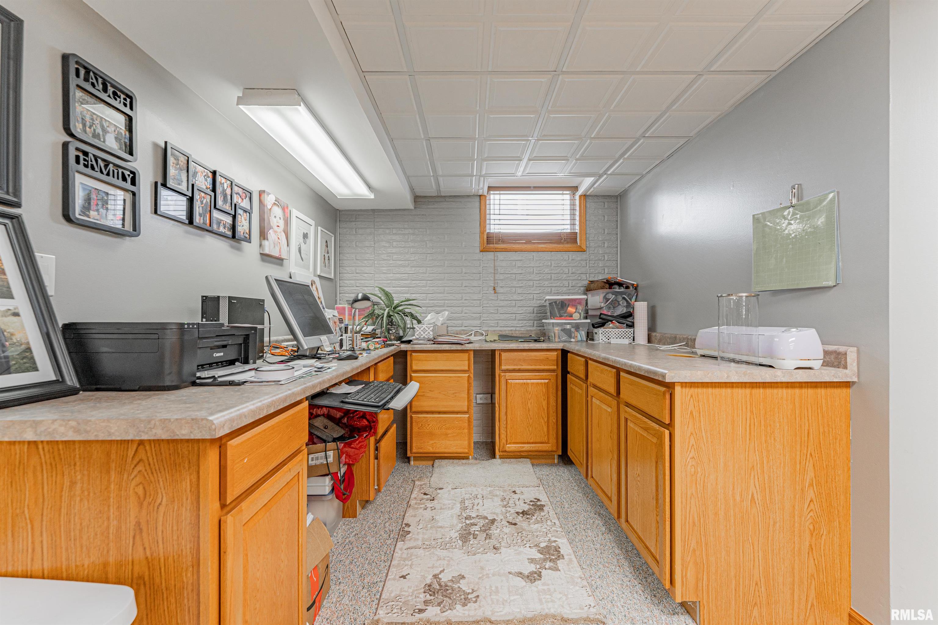 606 North Monroe Street Clinton, IL 61727 - Photo 36 of 50