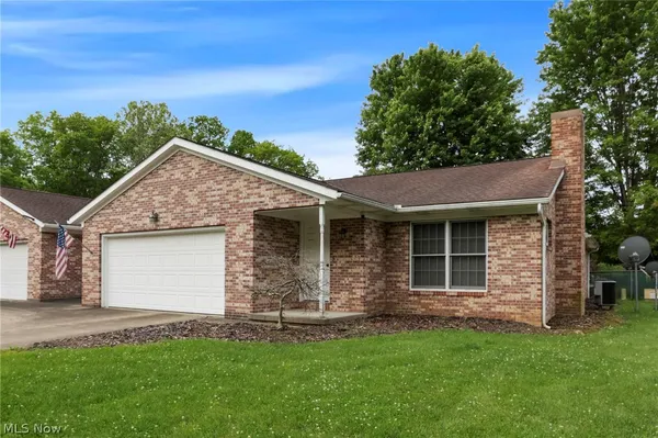 $218,000 | 1616 Quail Hollow Drive, Cambridge, OH 43725