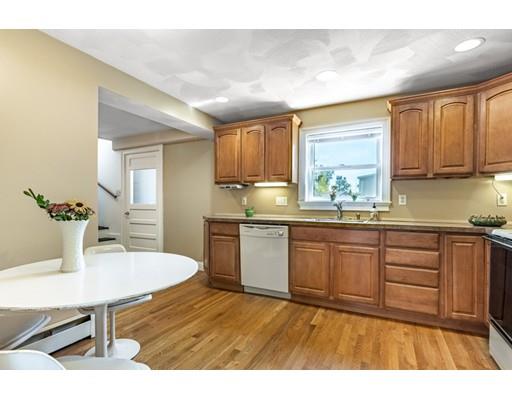 27 Riverside Street Danvers, MA 01923 - Photo 8 of 28 Gallery Image 8