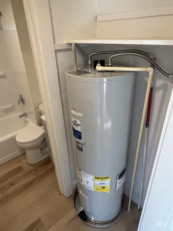 $199,999 | 219 North 4th Street West, Homedale, ID 83628