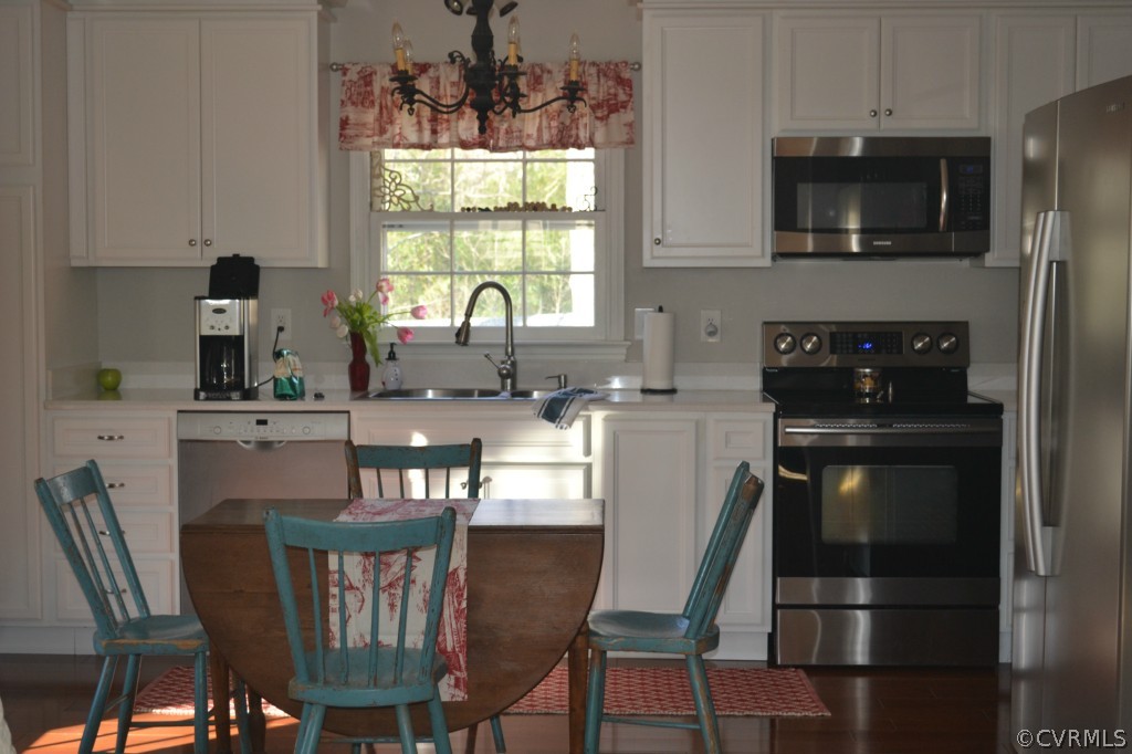 1544 Page Road Powhatan, VA 23139 - Photo 8 of 19 Gallery Image 8