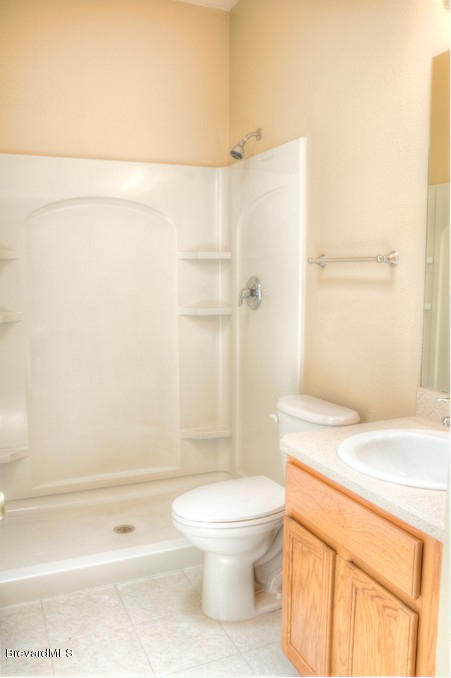 2110 Gandy Road Southwest Palm Bay, FL 32908 - Photo 3 of 18 Guest Bathroom