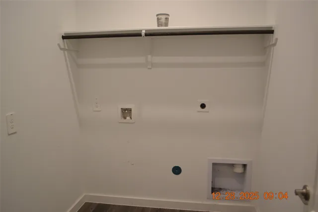 $2,300 | 1613 Sunbend Lane, Katy, TX 77493