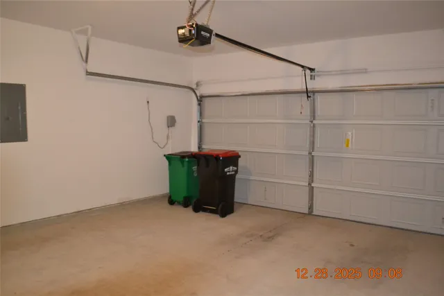 $2,300 | 1613 Sunbend Lane, Katy, TX 77493