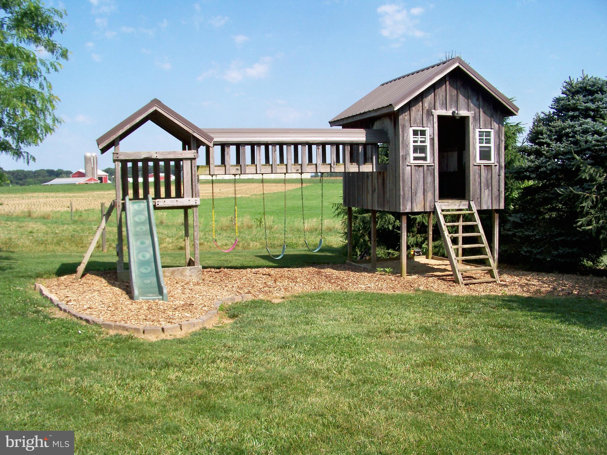 270 Little Britain Road Nottingham, PA 19362 - Photo 8 of 25 Playset