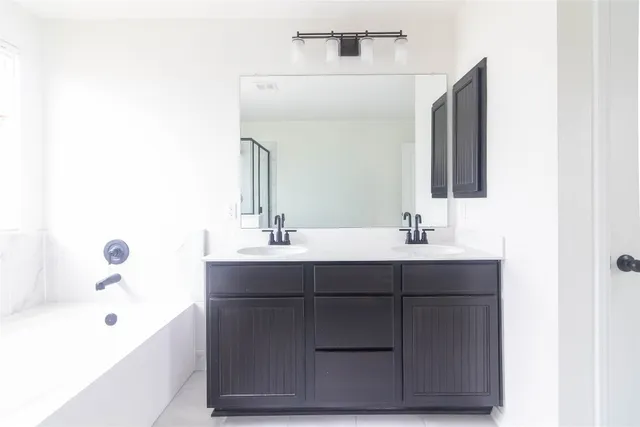 $2,350 | 1131 Aronia Lane, Georgetown, TX 78626