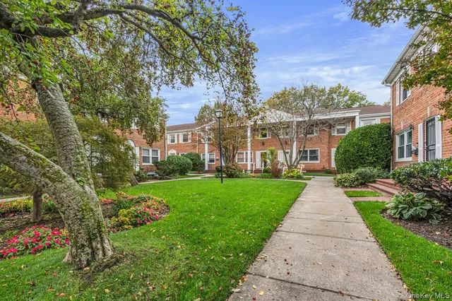 $825,000 | 2318 A Corporal Kennedy Street, Unit 95 | Bayside