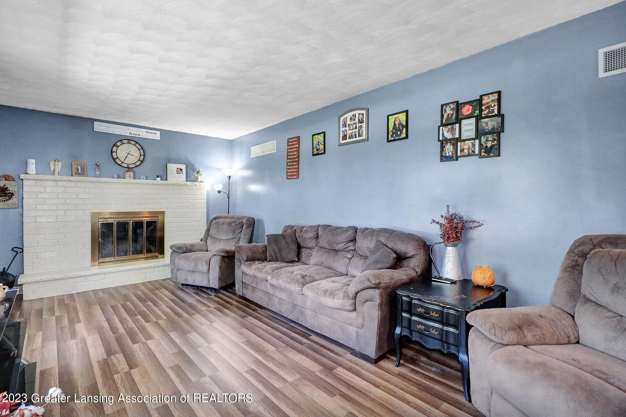 4510 County Farm Road St. Johns, MI 48879 - Photo 7 of 33 11-web-or-mls-Open Ended Media-9