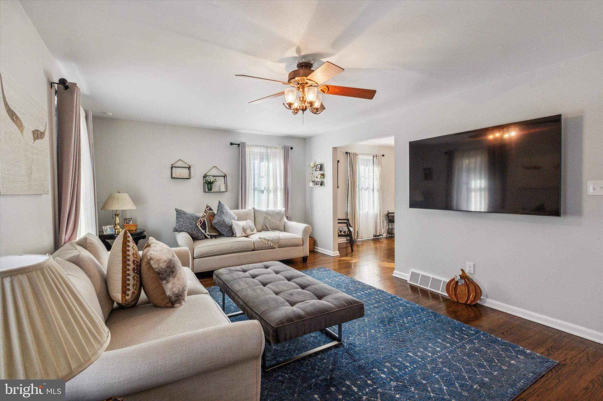 318 Hemlock Lane Springfield, PA 19064 - Photo 11 of 35