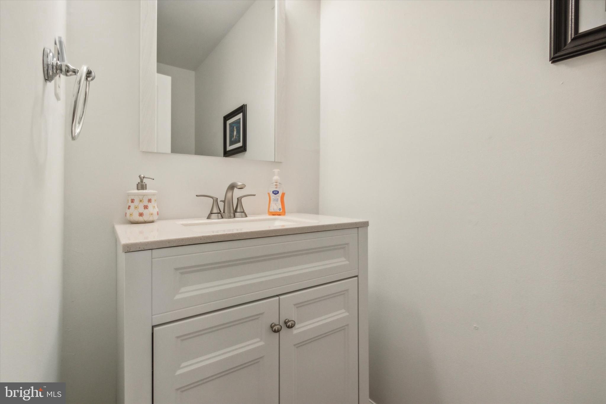 318 Hemlock Lane Springfield, PA 19064 - Photo 16 of 35