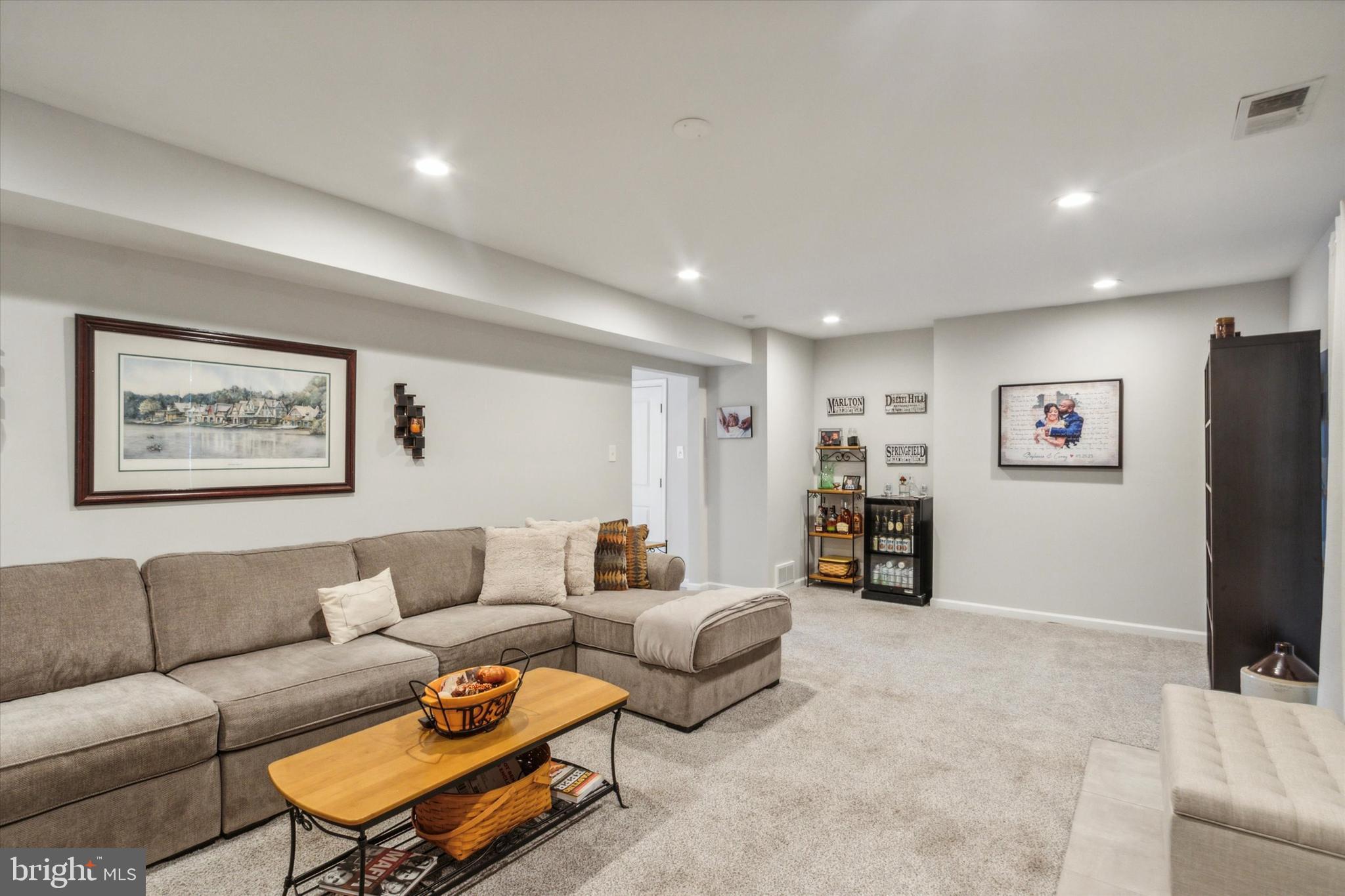 318 Hemlock Lane Springfield, PA 19064 - Photo 17 of 35