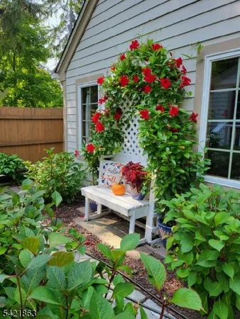 $4,300 | 11 Oak Parkway, Sparta, NJ 07871