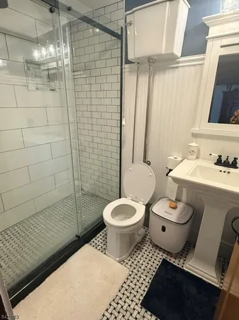 $4,300 | 11 Oak Parkway, Sparta, NJ 07871