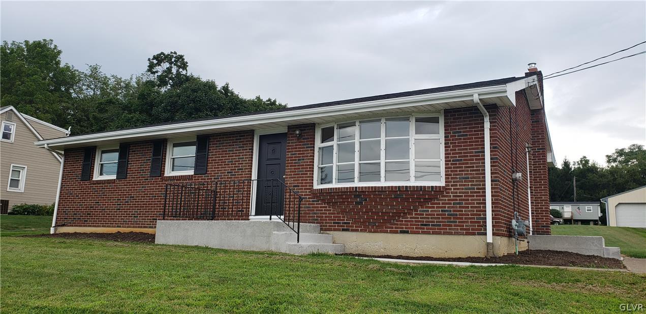 1998 Polk Valley Road Hellertown, PA 18055 - Photo 1 of 42 Gallery Image 1
