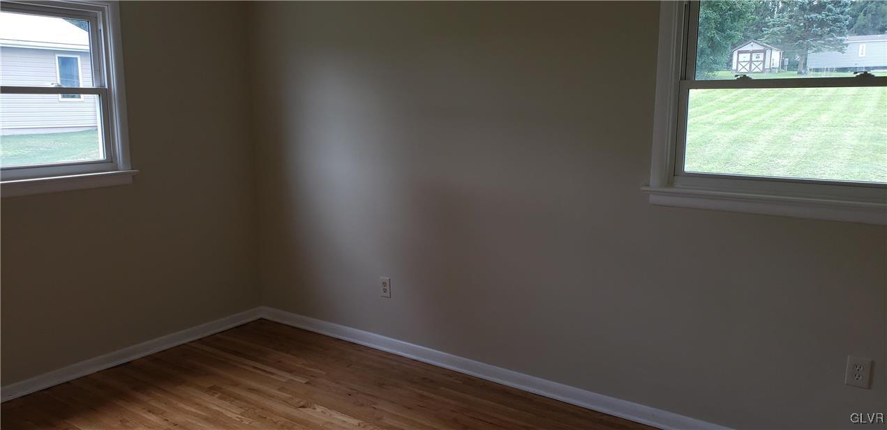 1998 Polk Valley Road Hellertown, PA 18055 - Photo 21 of 42 Gallery Image 21