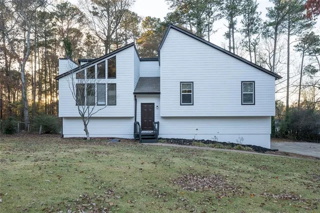 $2,400 | 237 Park Avenue, Woodstock, GA 30188
