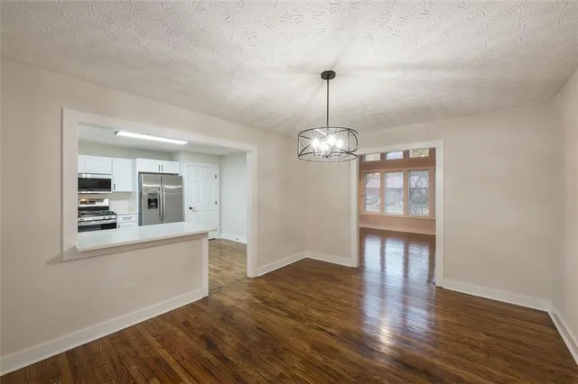 $2,400 | 237 Park Avenue, Woodstock, GA 30188