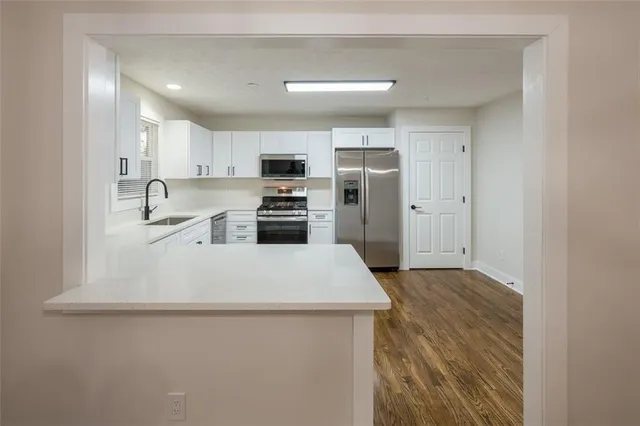 $2,400 | 237 Park Avenue, Woodstock, GA 30188