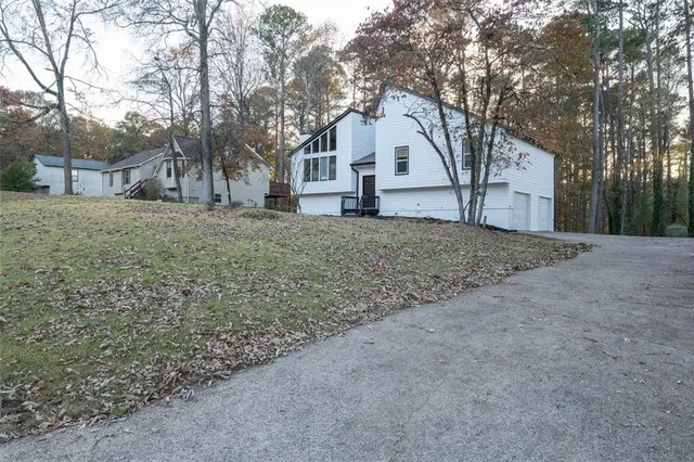 $2,400 | 237 Park Avenue, Woodstock, GA 30188