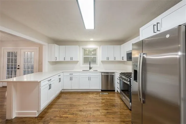 $2,400 | 237 Park Avenue, Woodstock, GA 30188