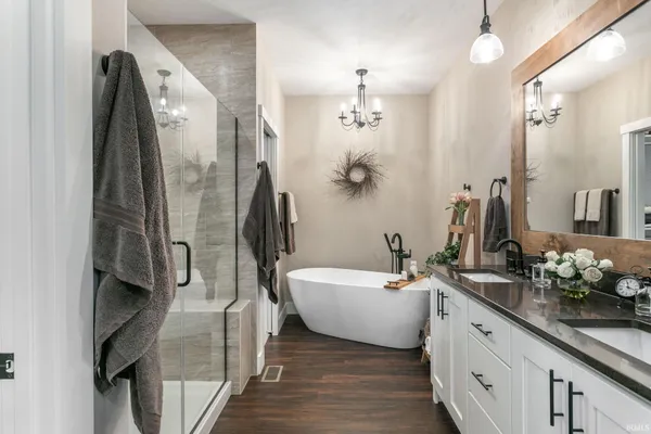 $834,900 | 54706 Columbia Bay Drive, Osceola, IN 46561