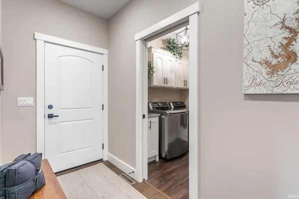 $834,900 | 54706 Columbia Bay Drive, Osceola, IN 46561