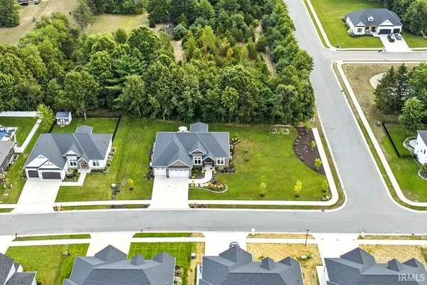 $834,900 | 54706 Columbia Bay Drive, Osceola, IN 46561