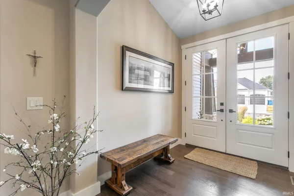 $834,900 | 54706 Columbia Bay Drive, Osceola, IN 46561