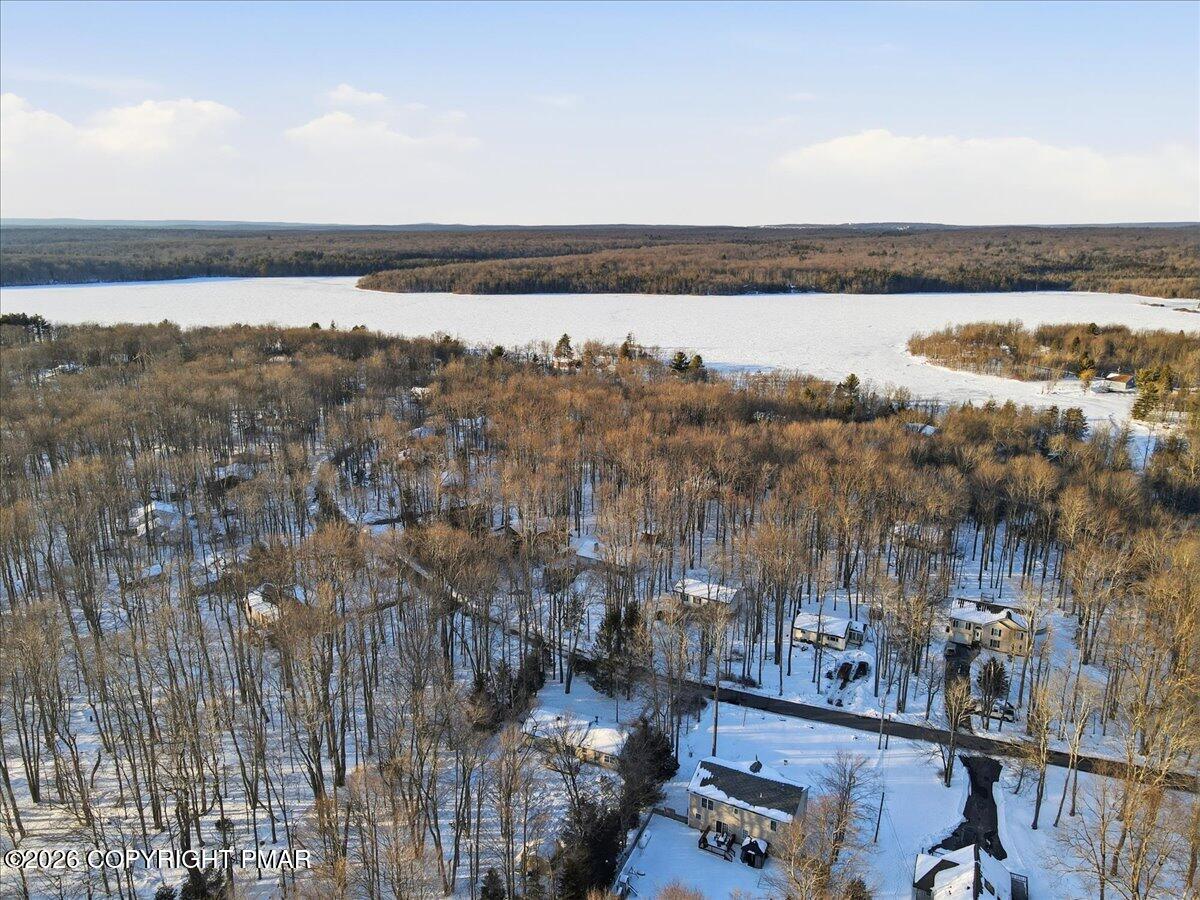 3279 Beech Ridge Drive Pocono Summit, PA 18346 - Photo 8 of 37 a view of a city