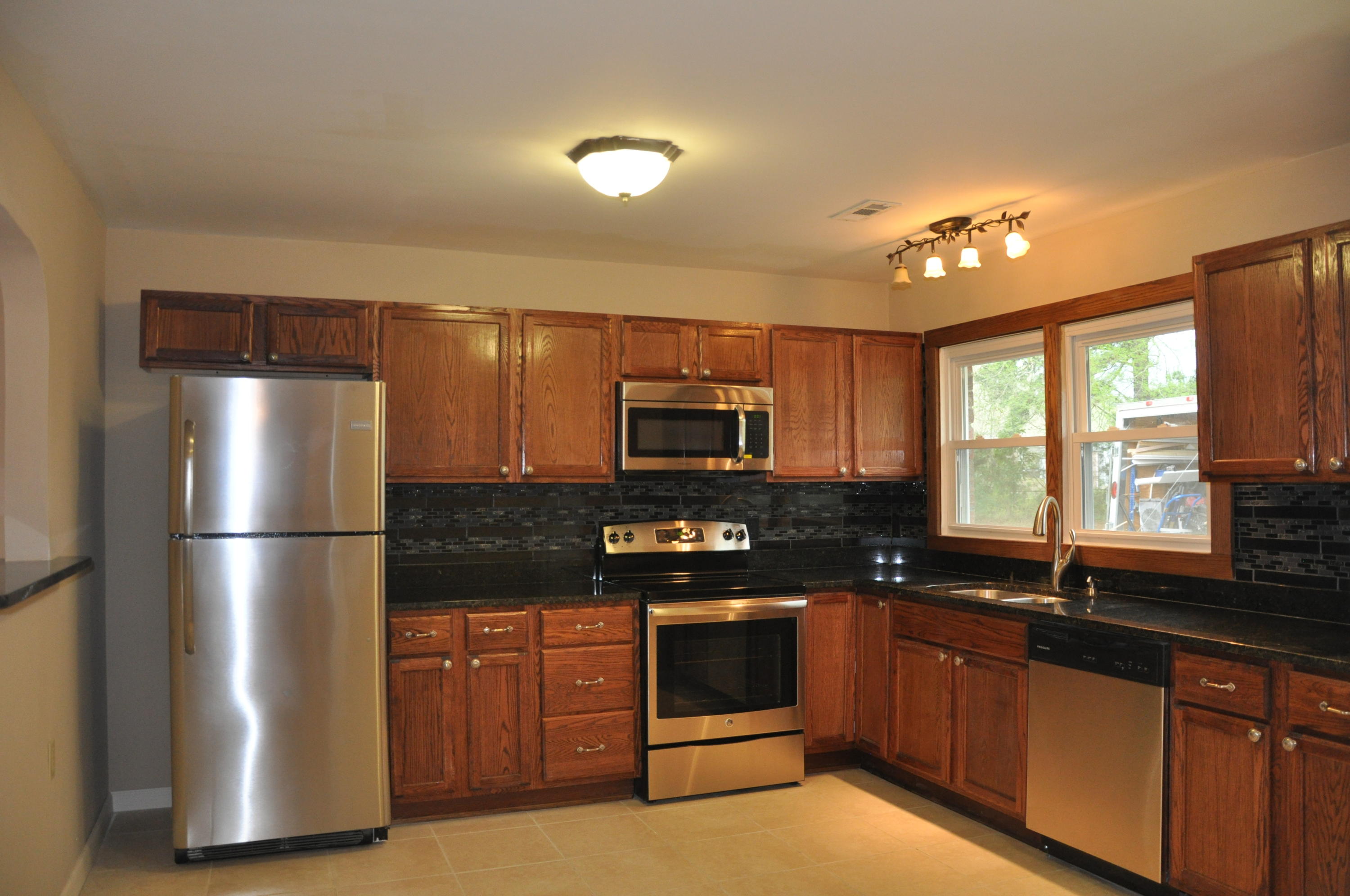 2428 Otranto Road North Charleston, SC 29406 - Photo 2 of 20 MLS (11).JPG