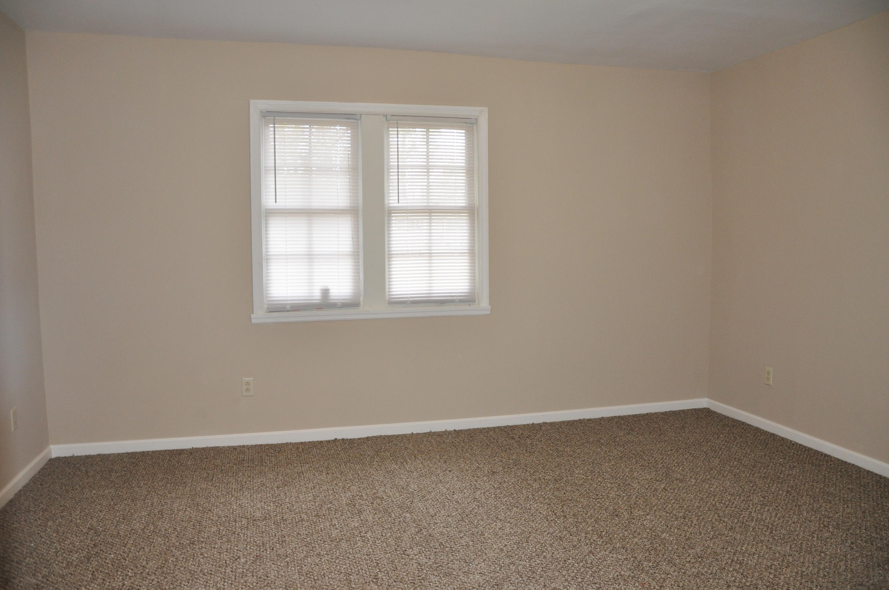 2428 Otranto Road North Charleston, SC 29406 - Photo 11 of 20 MLS (1).JPG