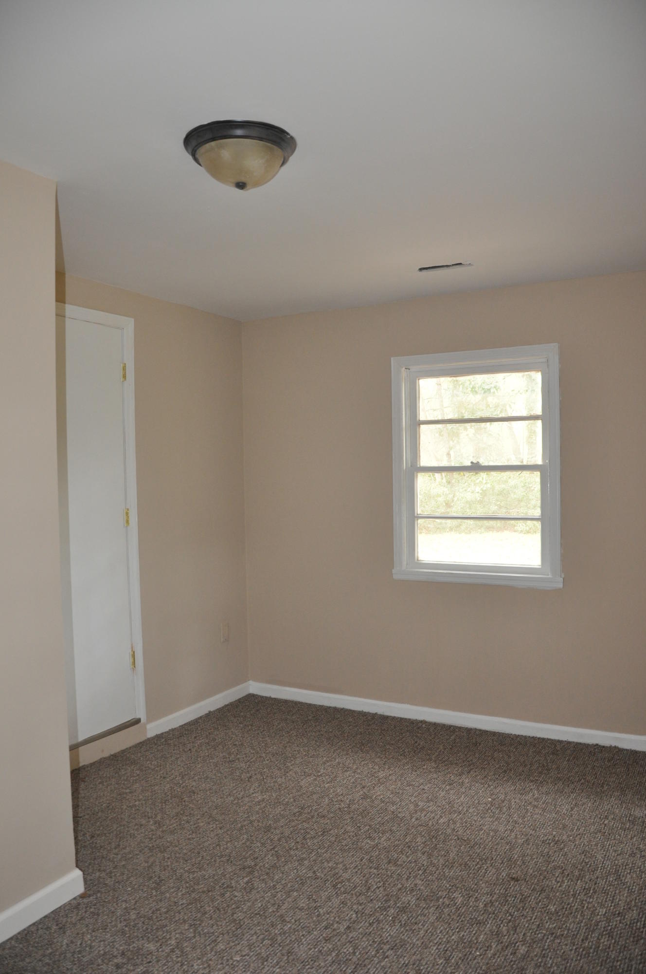 2428 Otranto Road North Charleston, SC 29406 - Photo 15 of 20 MLS (8).JPG