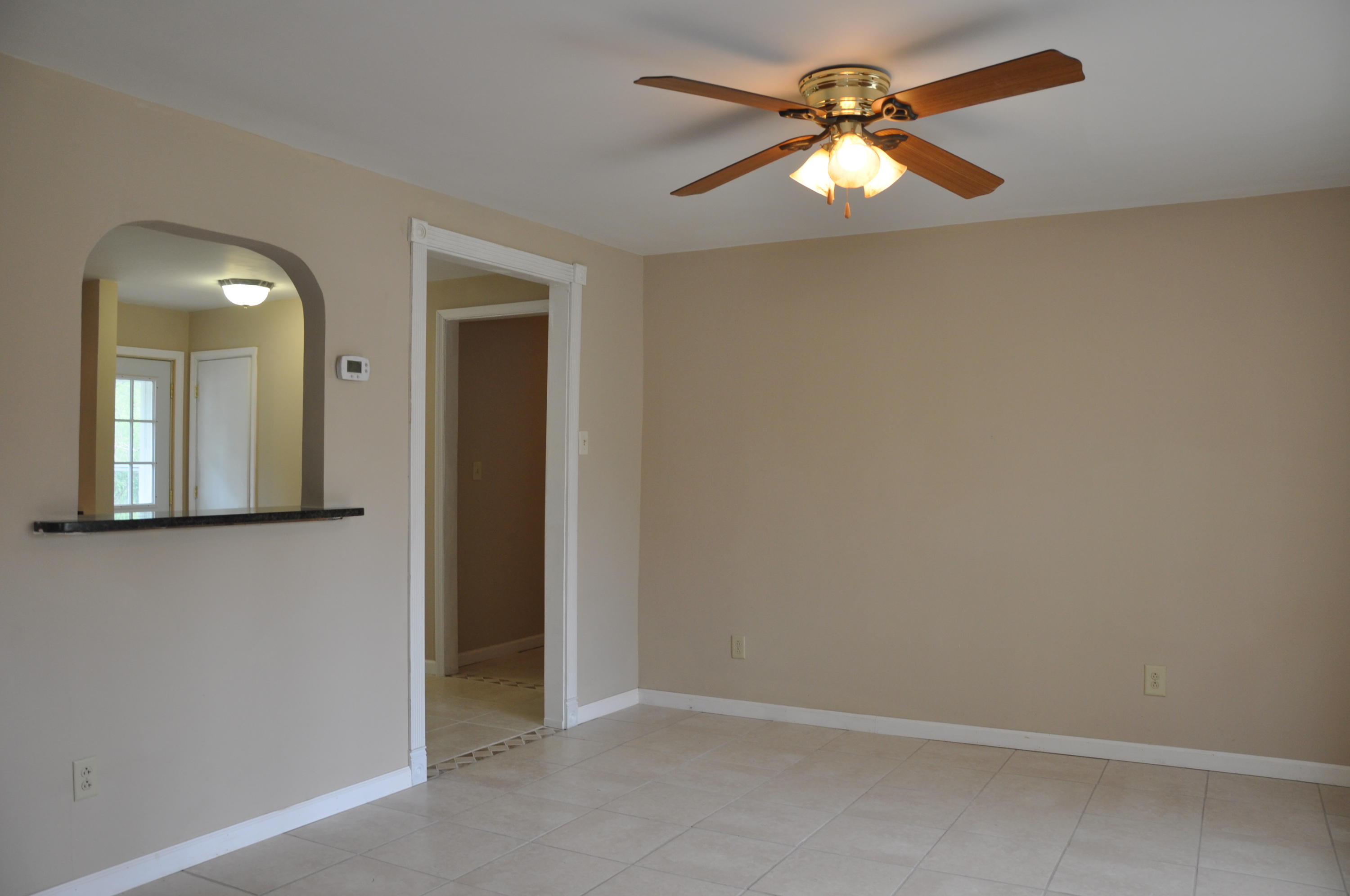 2428 Otranto Road North Charleston, SC 29406 - Photo 7 of 20 MLS (10).JPG