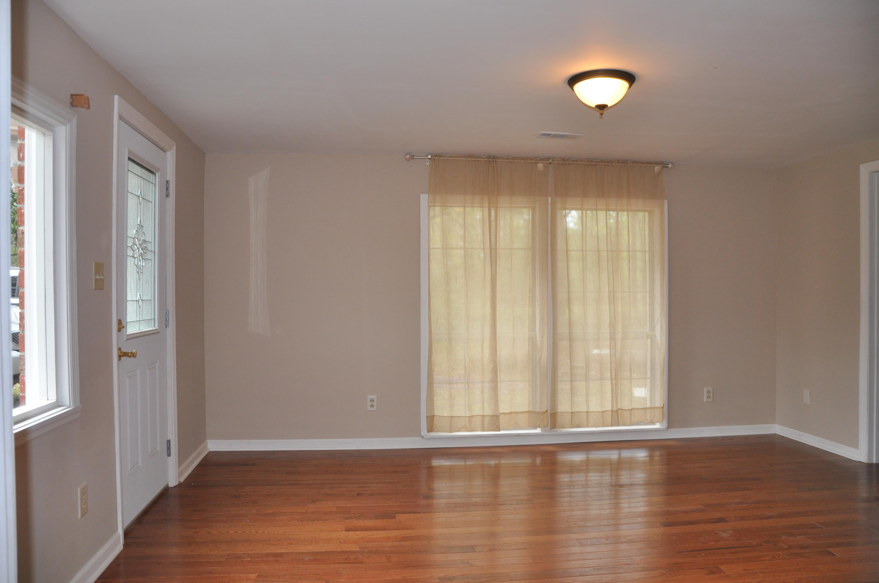 2428 Otranto Road North Charleston, SC 29406 - Photo 9 of 20 MLS (9).JPG