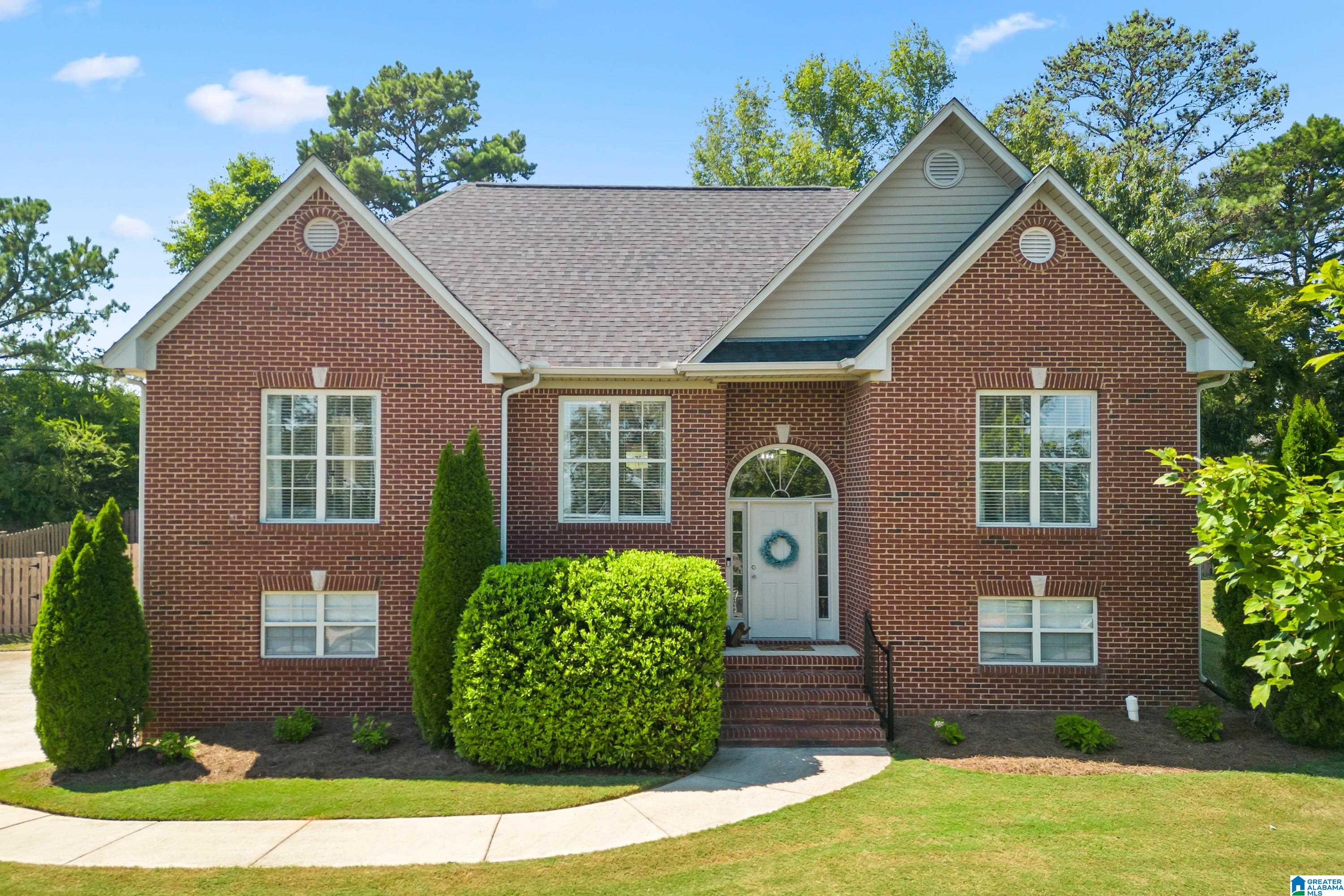 1100 Summit Ridge Way Odenville, AL 35120 - Photo 1 of 36