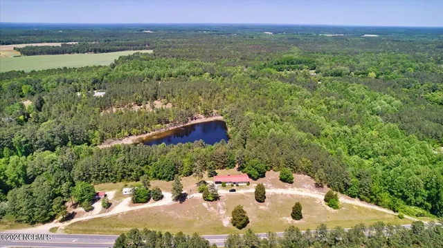 $500,000 | 2023 Highway 211, Eagle Springs, NC 27242