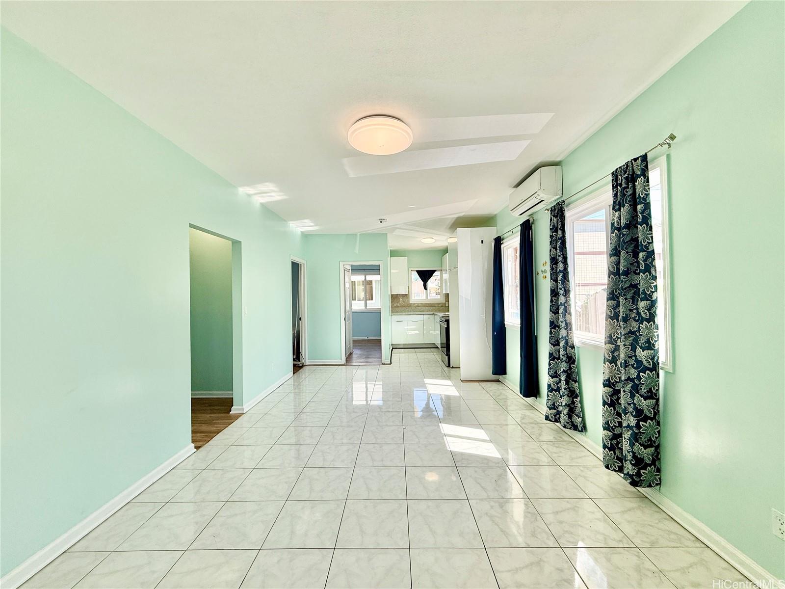 1424 Holelua Place Honolulu, HI 96817 - Photo 5 of 25