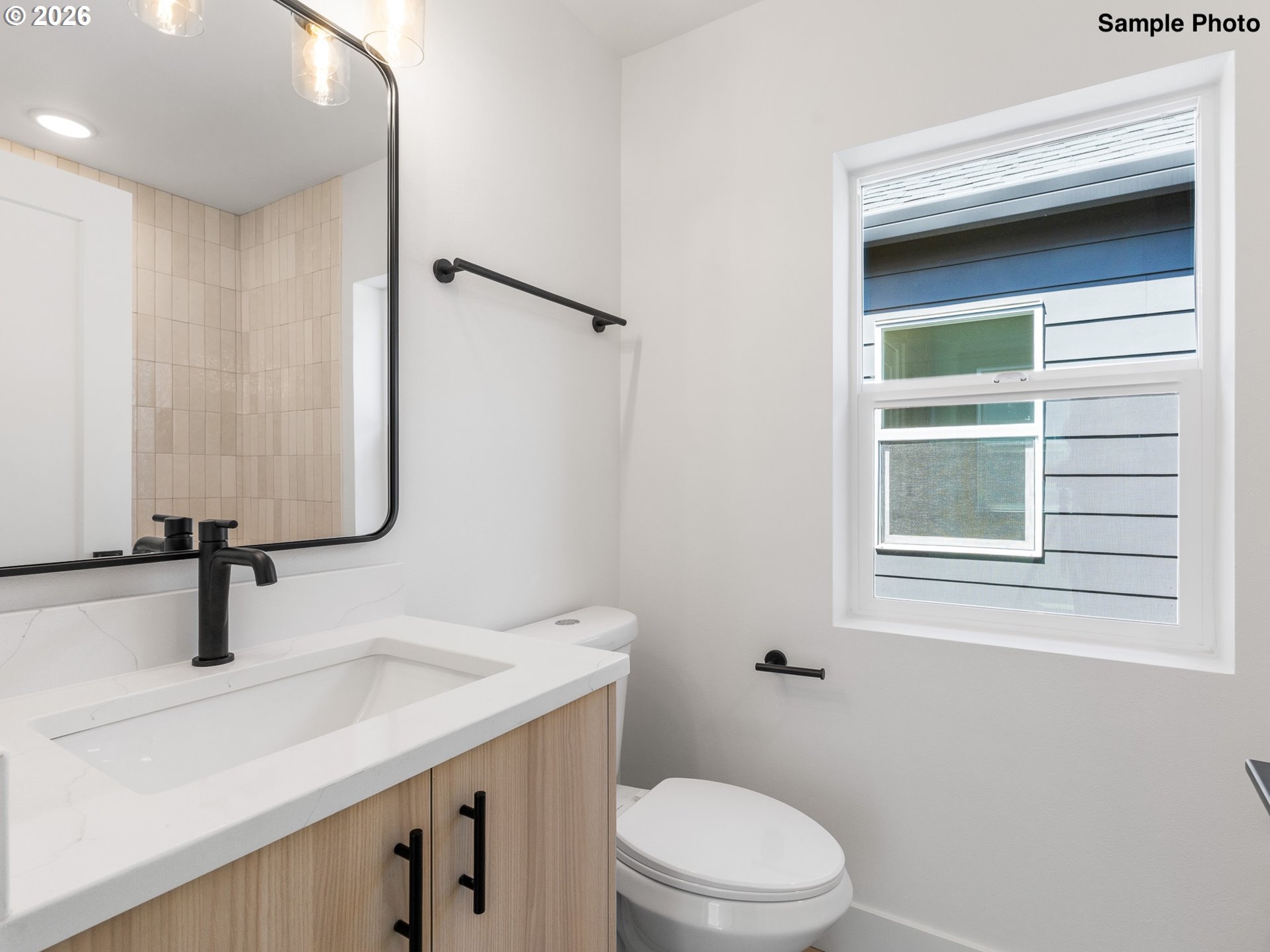 4372 Northeast Going Street Portland, OR 97218 - Photo 7 of 18