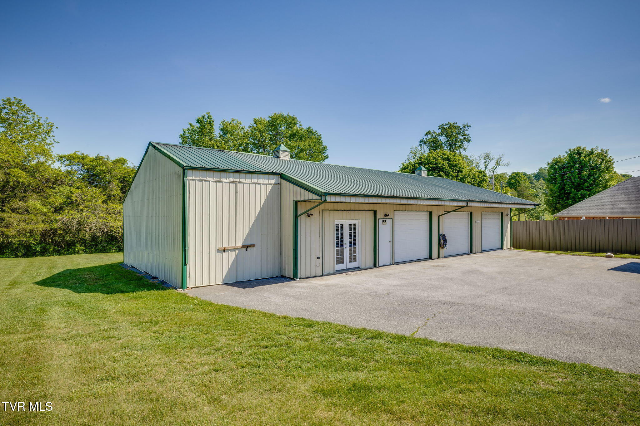 616 New Bethel Road Piney Flats, TN 37686 - Photo 34 of 54 032