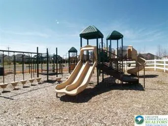 $2,000 | 8432 Cromwell Court, Breinigsville, PA 18031