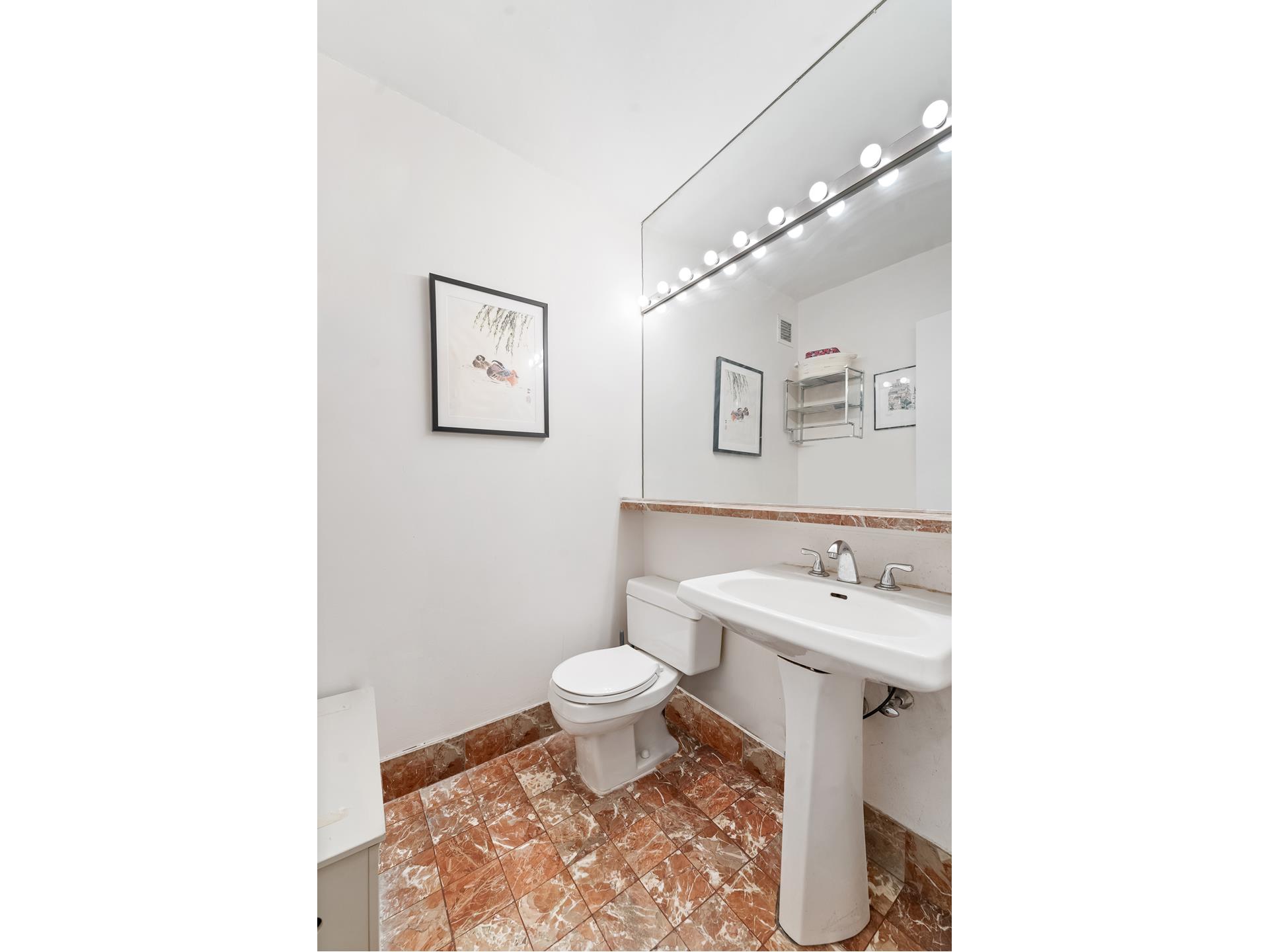245 East 93rd Street, Unit 22C Manhattan, NY 10128 - Photo 14 of 22