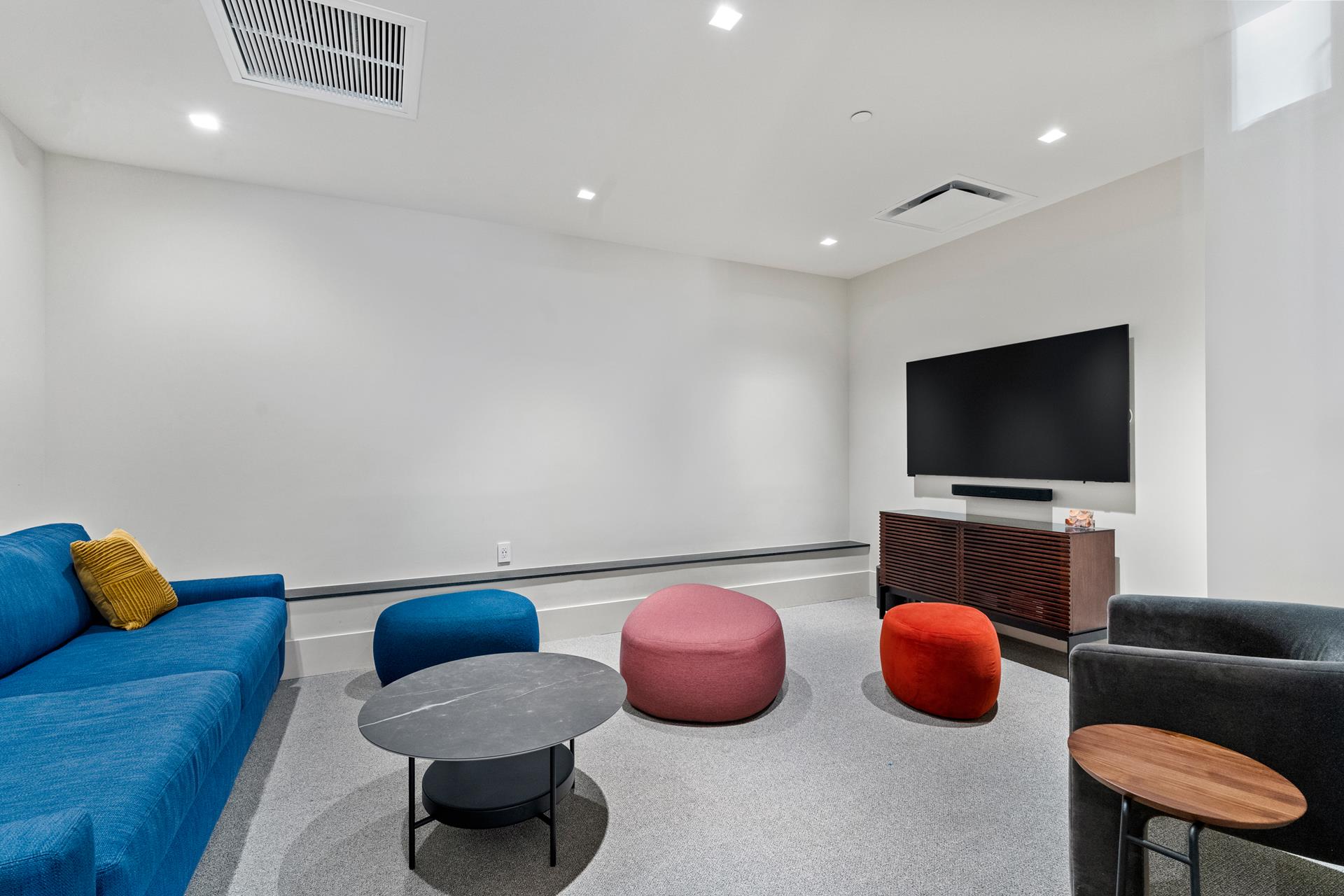 245 East 93rd Street, Unit 22C Manhattan, NY 10128 - Photo 8 of 22