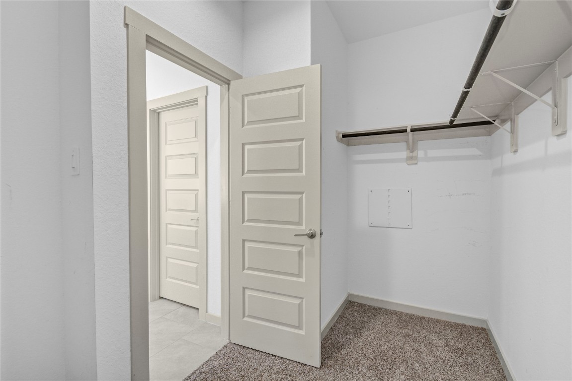 29847 Reagans Ranch Drive Katy, TX 77494 - Photo 21 of 36 a view of walk in closet