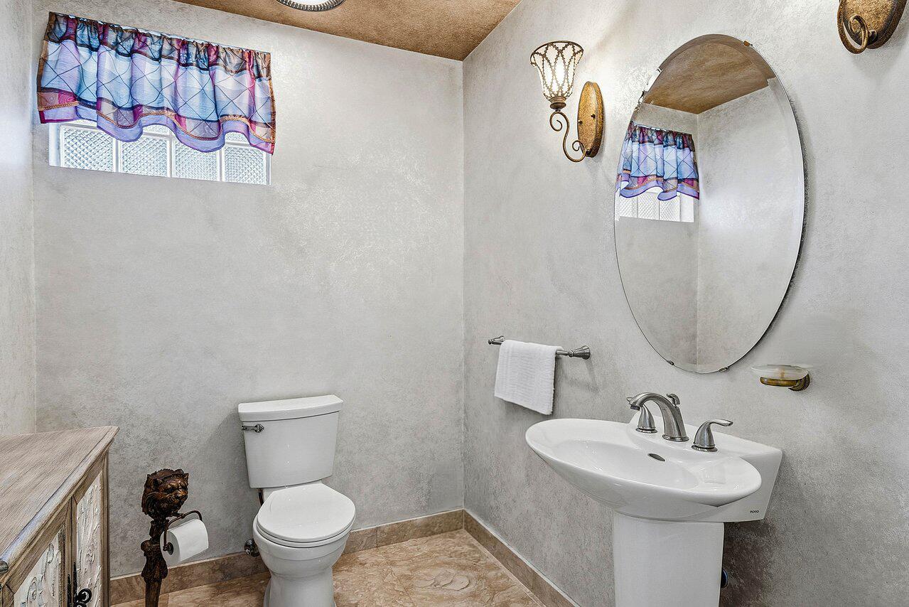 17595 Bocaire Place Boca Raton, FL 33487 - Photo 36 of 70 020-17595BocairePlace